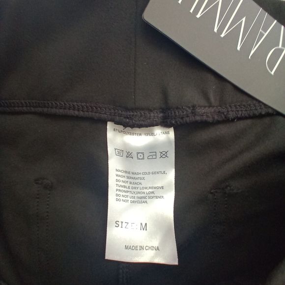 RAMMUS NWT Women's Black Dress Pants Stretch Slacks Bootcut Size Medium - Picture 2 of 4